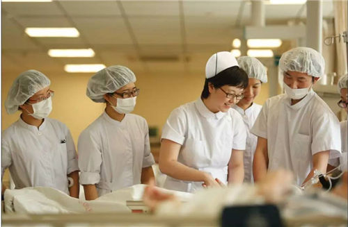 加強(qiáng)醫(yī)院文化建設(shè)的實(shí)踐與體會(huì)(圖3)