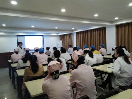 醫(yī)院內(nèi)訓(xùn)師應(yīng)具備的基本知識(shí)和技能(圖1)