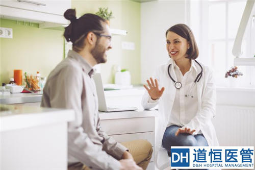 借鑒華為管理策略，談?wù)勅绾纬蔀楹细竦墓芾碚吆皖I(lǐng)導(dǎo)者？(圖1)